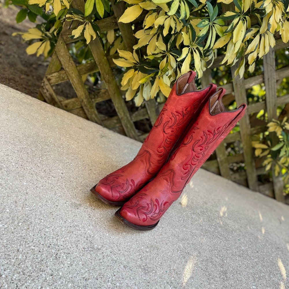 Red boots